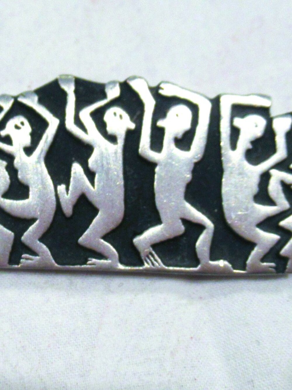 Alice Warder Seely signed dancing people pin, c. 2000